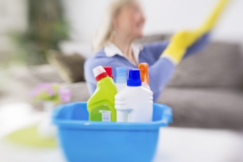 Internal service improvement meeting for flat cleaning standards