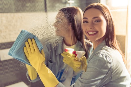 Apartment cleaning in London focusing on kitchen and bathroom care